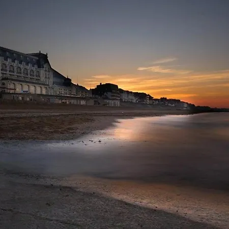Cabourg, 2 Pieces, 4 Personnes - Fr-1-465-13 Apartment *